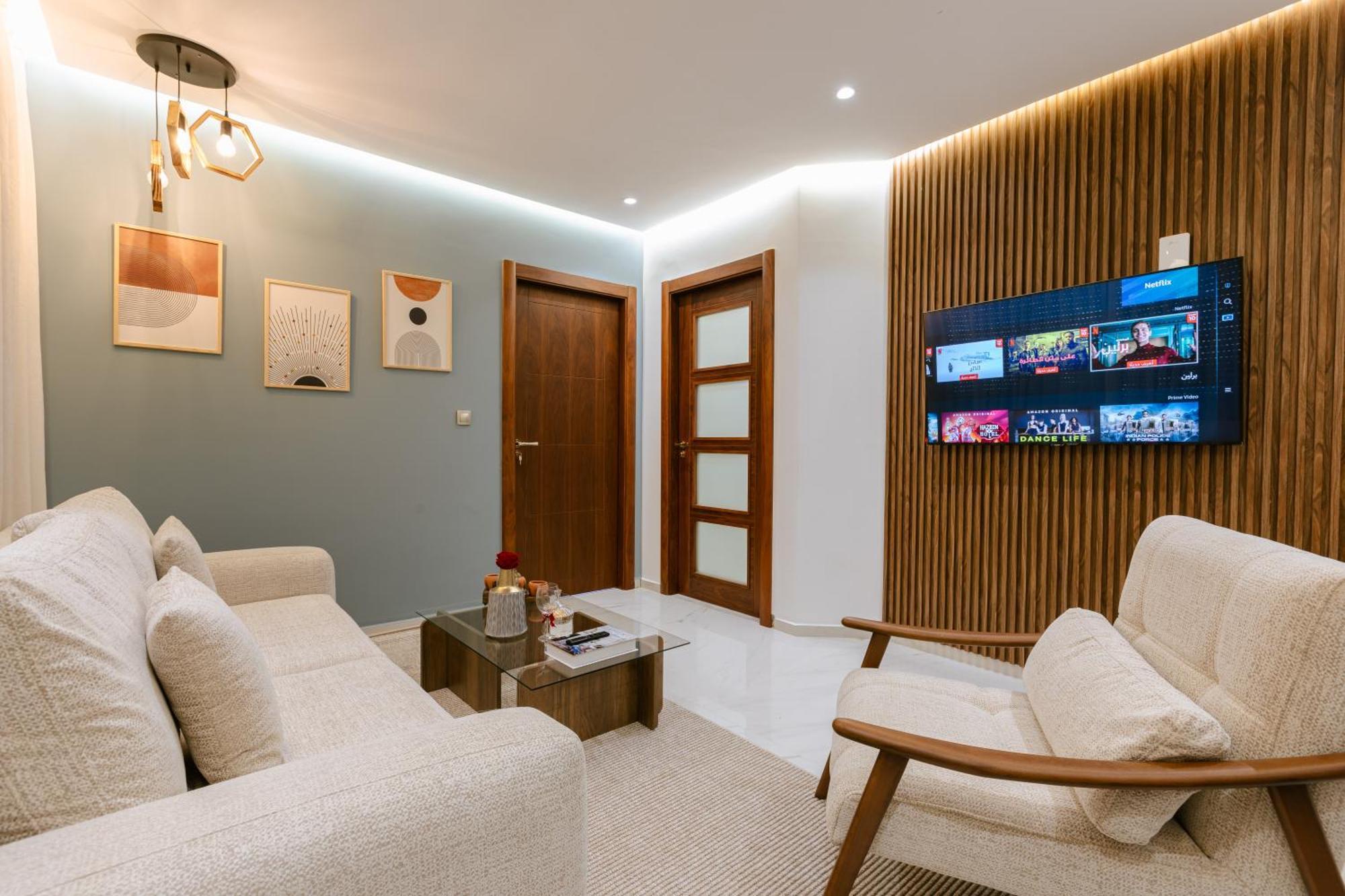 Marina View Residence Luxurious Studio Retreat With Stunning Ocean Views 1 Double Bedroom, 1 Convertible Couch 탕헤르 외부 사진